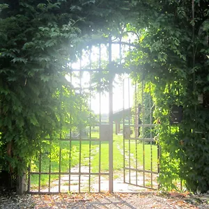 https://la-finestra-sul-fiume-valeggio-sul-mincio.hotelinveneto.com