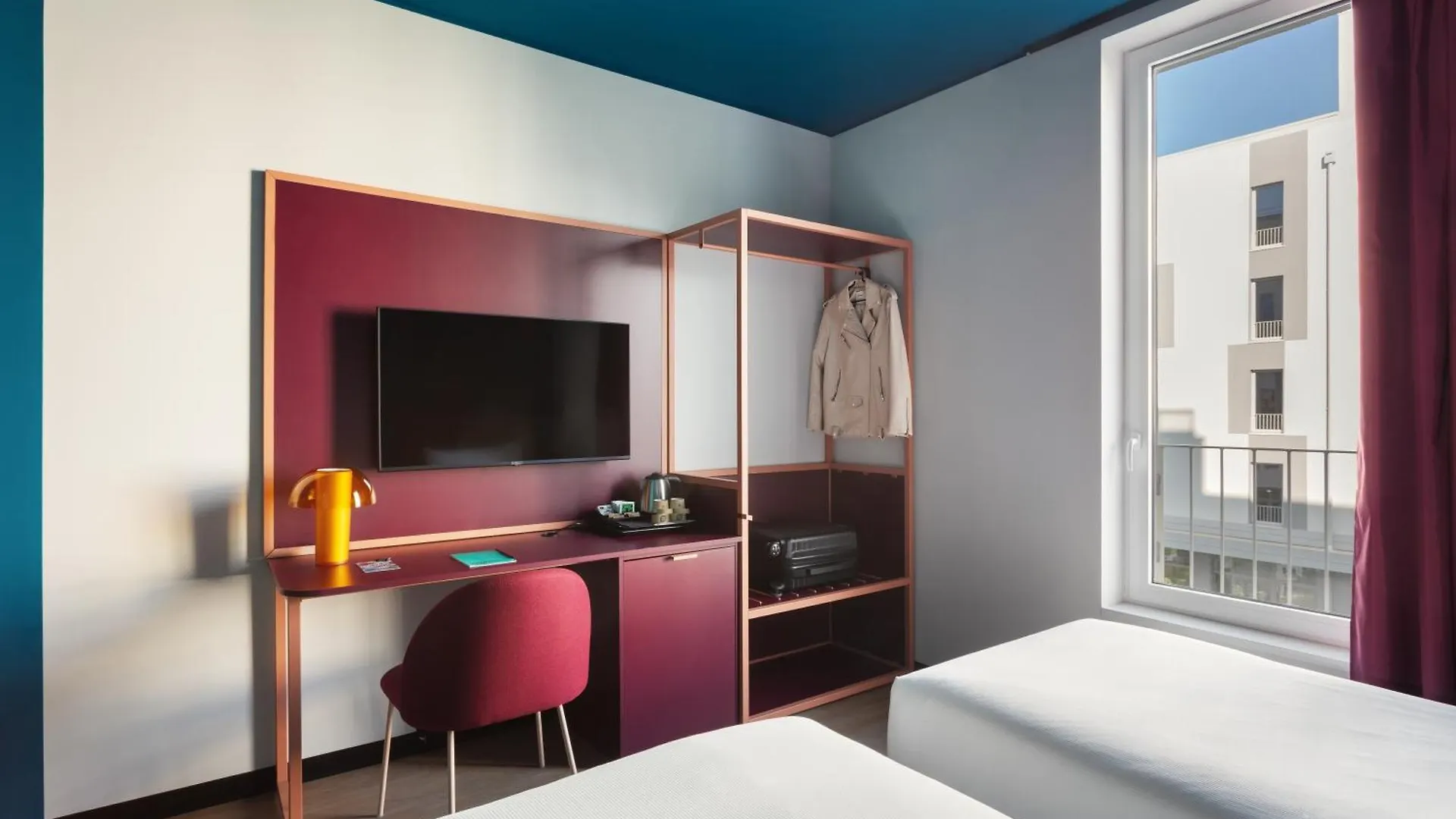 Hostel Cx Milan Nom 0*,  Włochy